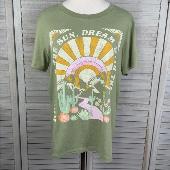 GRAYSON THREADS "Dream Big" Graphic Tee Olive-Large - Picture 1 of 2